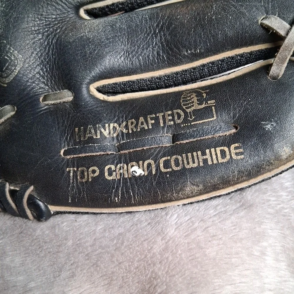 Regent XG700 Baseball Glove Right‎ Hand Throw Black 11